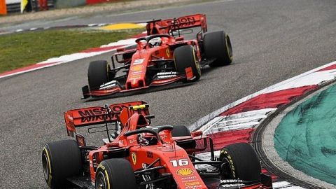 Las órdenes de equipo en Ferrari pueden abrir "una caja de Pandora", dice Wolff