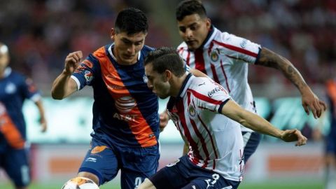 Chivas cae ante Puebla y hace oficial su fracaso