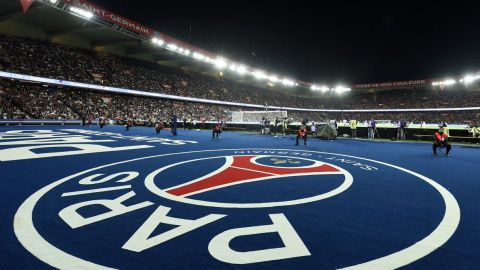 PSG se corona en Francia, gracias a empate de Lille