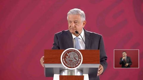 "Antes protegían a dirigentes y luego los destronaban": AMLO