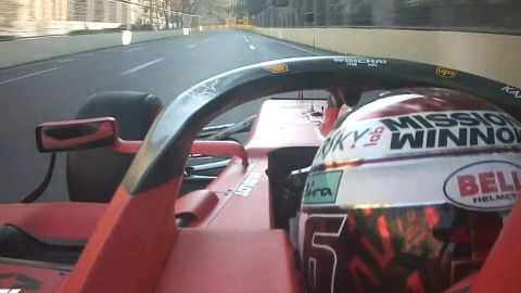 Leclerc manda en un 1-2 de Ferrari en la práctica dos de Bakú
