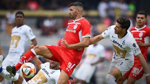 Pumas empatan 2-2 con el Toluca de La Volpe y lo eliminan