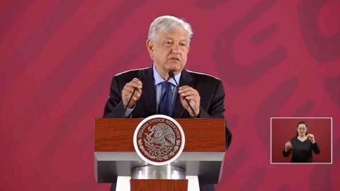 Sin permiso de AMLO, ningún funcionario podrá viajar al extranjero