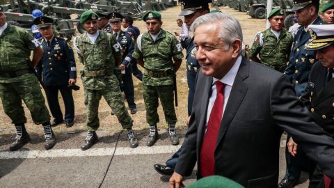 AMLO llama a Poder Judicial en los Estados a rebelarse a gobernadores