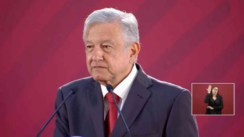 AMLO confía en un milagro para aprobar reforma educativa