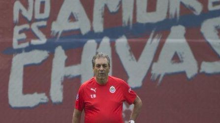 Tomás Boy seguirá siendo el entrenador de Chivas la próxima temporada