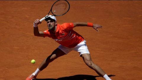 Novak Djokovic alcanza los cuartos de final en Madrid