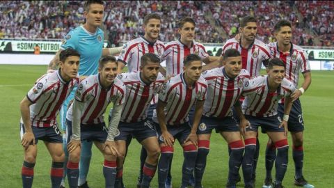 Chivas se enfrentará al Sevilla en noviembre