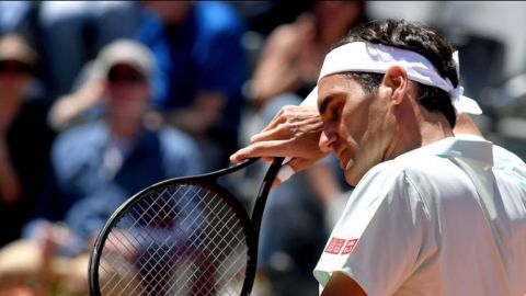 Por lesión, Federer se retira del Masters de Roma