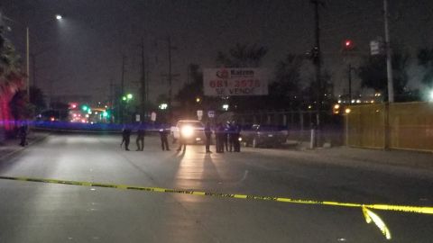 Arrollan a policías de Tijuana en alcoholímetros; un elemento lesionado