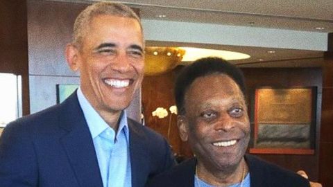 Pelé y Obama se reúnen en Brasil para trabajar juntos "por un mundo mejor"