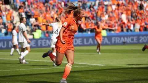 Holanda sufre pero vence a Nueva Zelanda en Mundial femenil