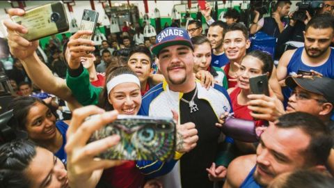 Andy Ruiz de visita en el COM