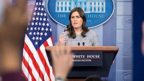 Trump anuncia que Sarah Sanders deja su cargo como portavoz