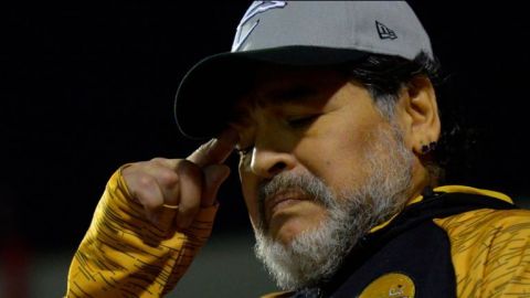 Con emotiva carta, Maradona se despide de Dorados