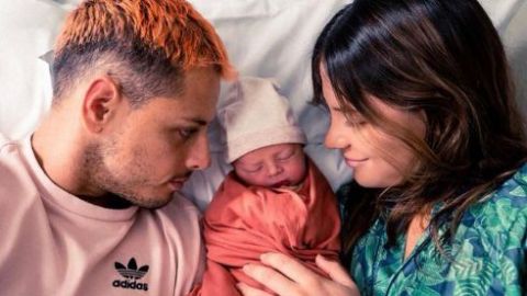 El mundo del futbol felicita a "Chicharito" por su primer hijo