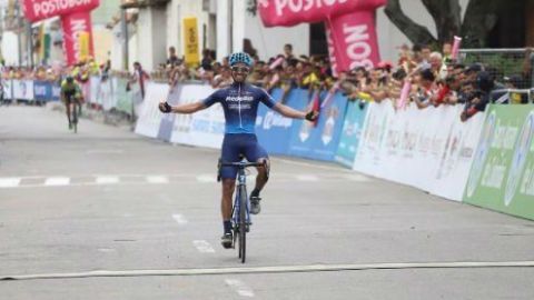 Montoya gana, pero Oyola sigue líder en Vuelta a Colombia