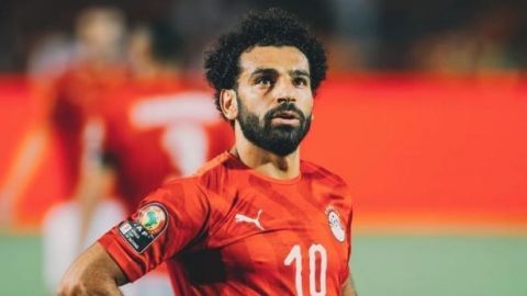 Mohamed Salah pide ''una segunda oportunidad'' para Amr Warda