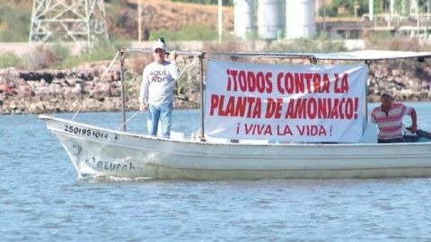 Sin consulta. Indígenas: "¡Aquí no, AMLO!"