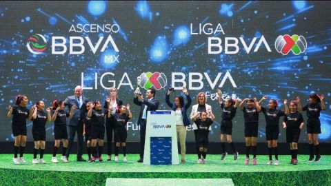 Banco extiende alianza con la Liga MX e incluye a la Liga Femenil