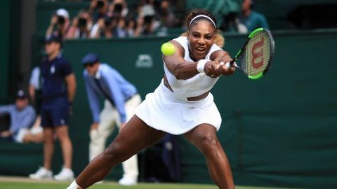 Serena derrota a Strycova y buscará su Grand Slam 24 en Wimbledon