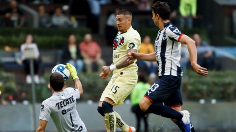 América levanta el vuelo en casa ante Rayados