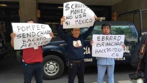Protestan abogados de "El Chapo"; piden su regreso a México