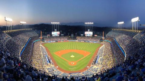 Anunciarán renovaciones al Dodger Stadium