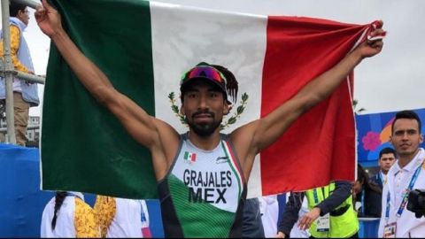 Crisanto Grajales gana oro para México en triatlón