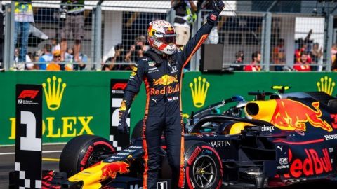 Max Verstappen firma su primera ''pole'' de F1 en Hungría