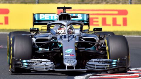 Hamilton gana por delante de Verstappen en Hungría; Sainz acabó quinto