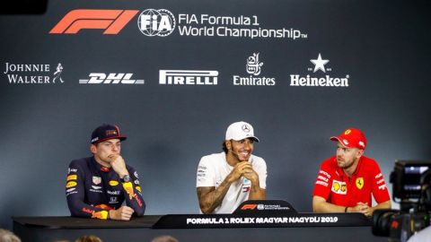 Hamilton, Verstappen y Vettel responden a un mensaje de Alonso
