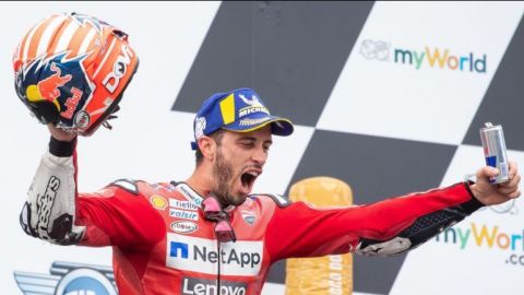 Dovizioso gana el MotoGP de Austria tras duelo con Marc Márquez