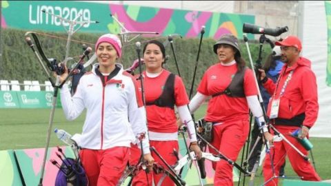 México se queda con plata en arco recurvo por equipo femenil