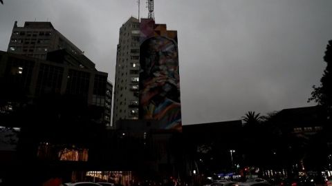 VIDEO: Sao Paulo oscurece a las tres de la tarde
