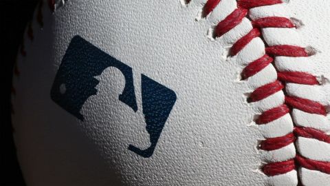 MLB advierte sobre uso de potenciadores sexuales