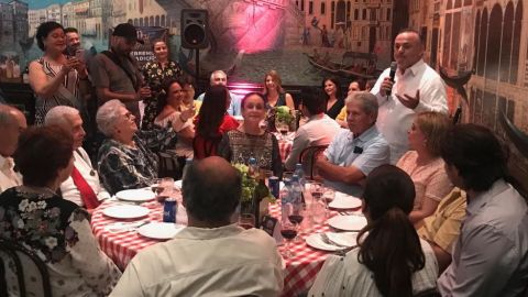 Celebran 50 aniversario de Giuseppe's