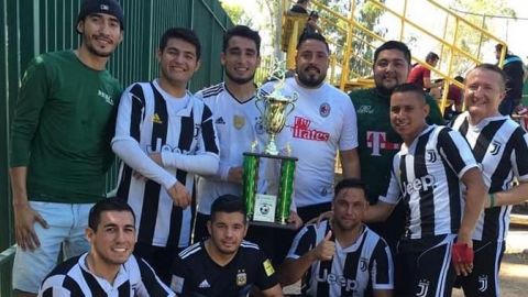 Finaliza Torneo de empleados de fútbol rápido