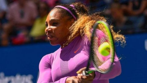 Serena Williams cumple y avanza a octavos