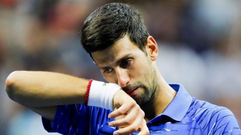 Djokovic abandona ante Wawrinka y cede trono del US Open