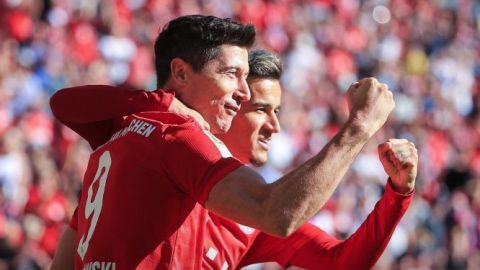 Lewandowski y Coutinho anotan en triunfo del Bayern