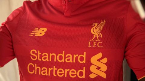 Liverpool es demandado por patrocinador
