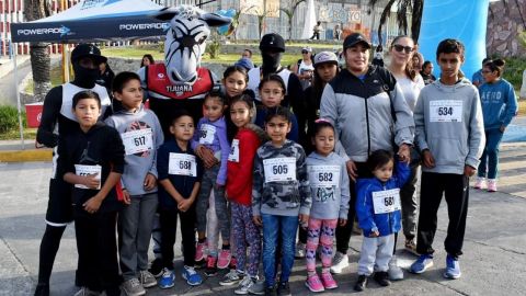 Presente Zonkeys en Liga ABE y carrera con causa