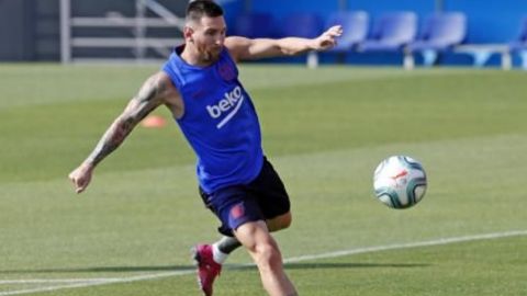 Messi y Dembélé regresaron a los entrenamientos con el Barça