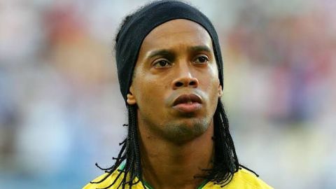 Ronaldinho aumenta su apuesta por los eSports