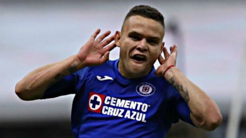 Cruz Azul despierta y propina una paliza al América