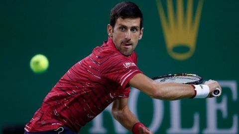 Djokovic cumple en su debut en Shanghái