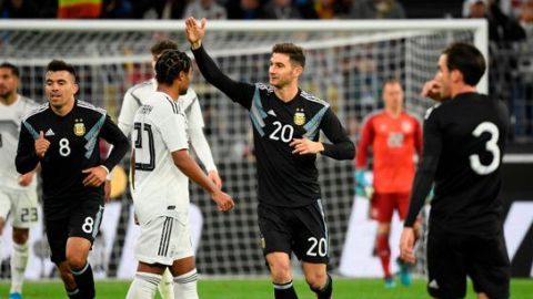 Argentina reacciona en el segundo tiempo para igualar ante Alemania