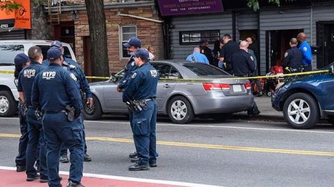 Cuatro muertos y tres heridos por un tiroteo en club de Nueva York