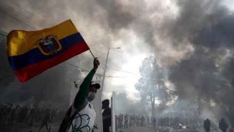 VIDEO: Con francotiradores el gobierno de Moreno en Ecuador reprime al pueblo